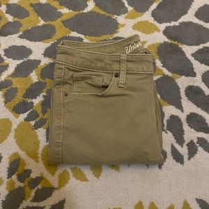 Universal Thread Khaki Jeans